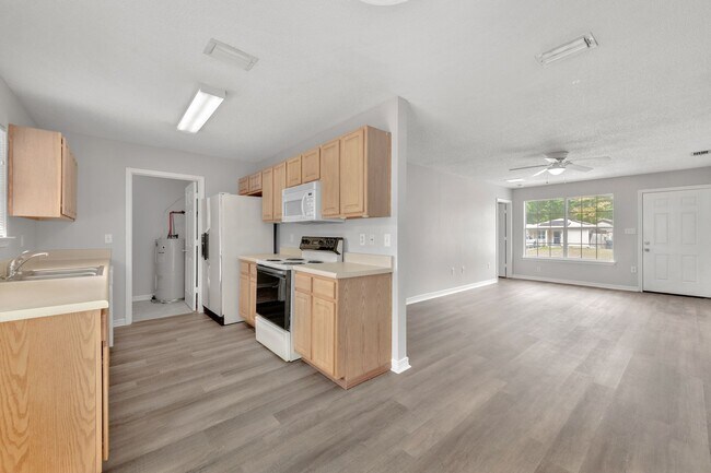 Photo - 3 Bedroom/ 2 Bathroom ready December 10th!