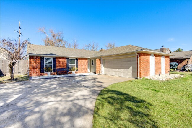 Photo - 16330 Royal Mile Ln