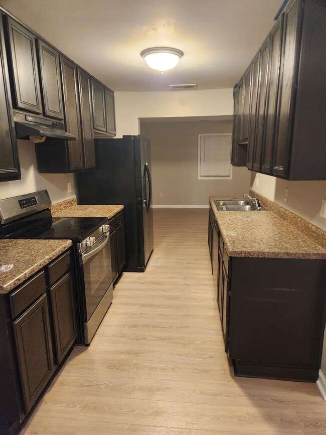 Photo - 6354 Shannon Pkwy