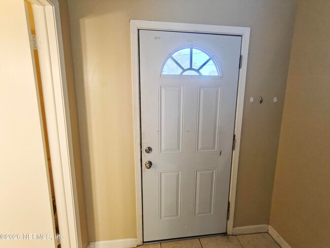 Photo - 6028 Duclay Rd