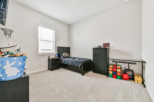Building Photo - 10731 Kingston Spg Dr Rental
