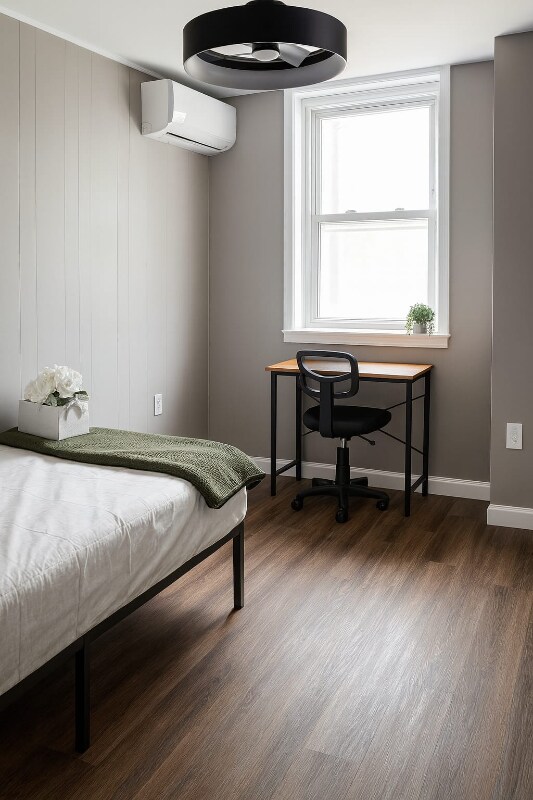 Building Photo - 1421 S Carey St Unit D2