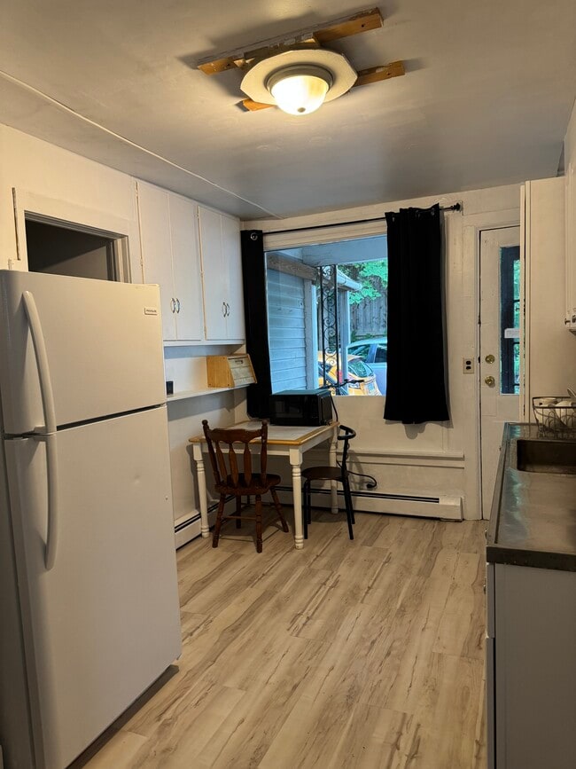103 College Ave (2026-2027)
