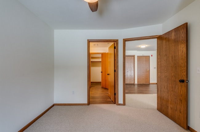 Foxcroft Apartments
