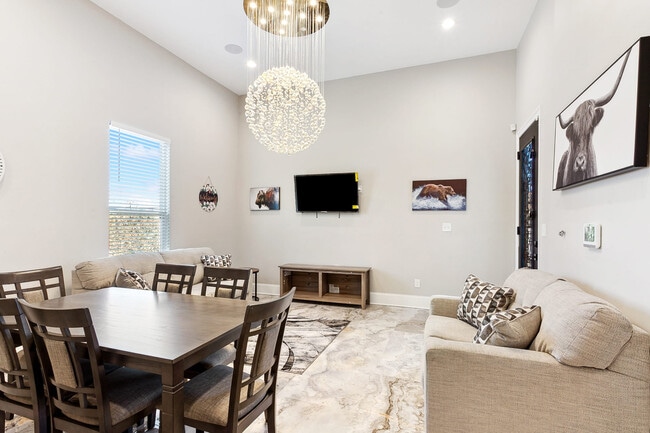 Photo - 2335 Canal St Unit ID1225799P