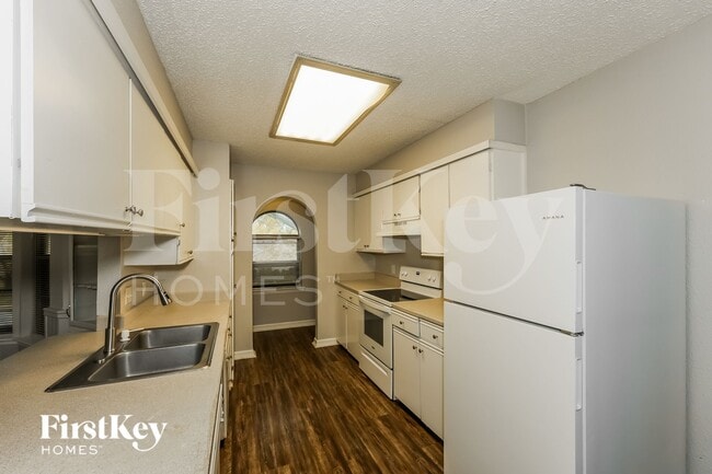 Photo - 3417 Willowcrest Dr