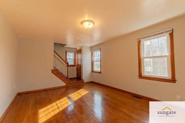 Photo - 5615 Queens Chapel Rd