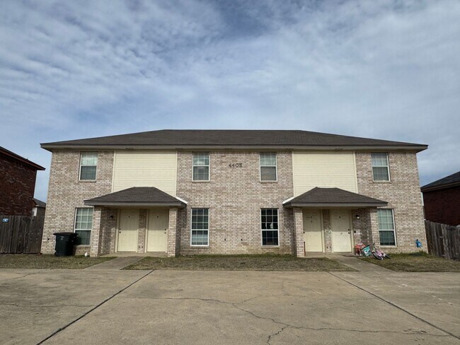 Photo - 4405 Abigail Dr Unit Apt B