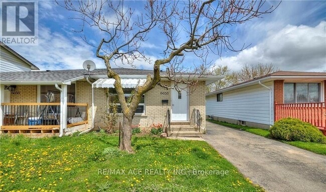 Photo - 6033 Swayze Dr