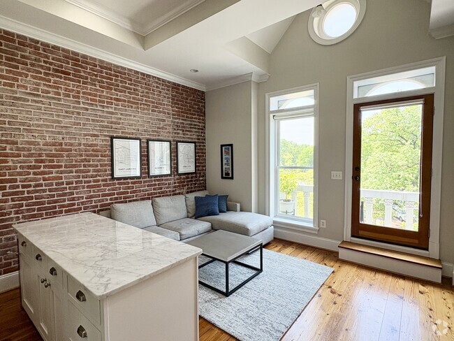 Building Photo - 1120 Rhode Island Ave NW Unit #8 Rental