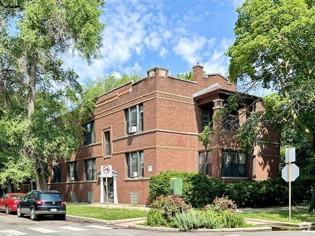 Building Photo - 3602 W Grace St Rental