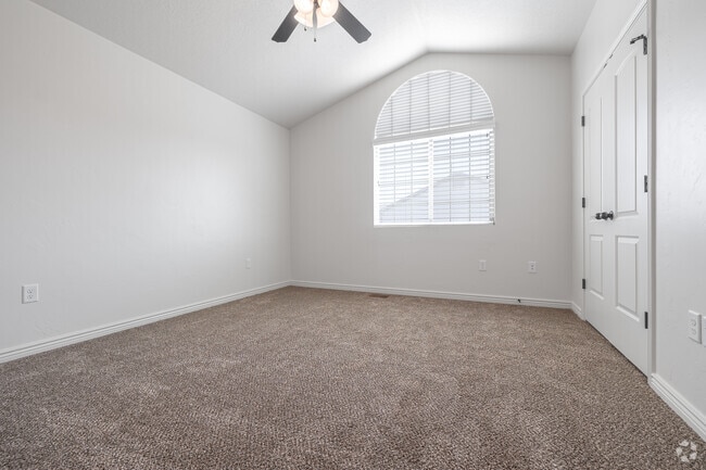 3BR, 2.5BA - 1,484SF - 3rd Bedroom - Clearfield Townhomes