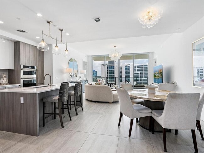 Photo - 301 Quay Commons Dr Unit 1108