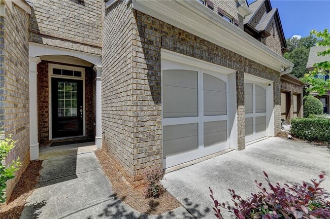 Photo - 2152 Greencrest Cir