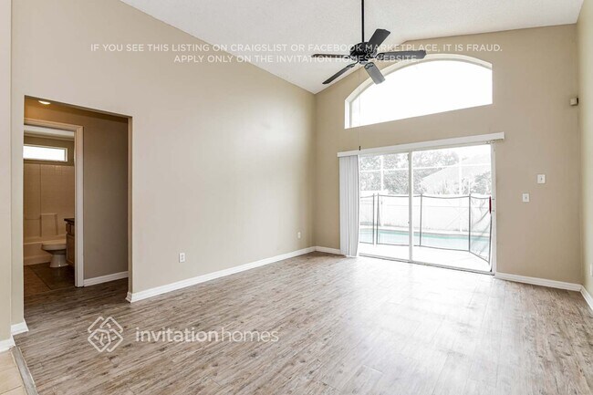 1016 Durango Loop St