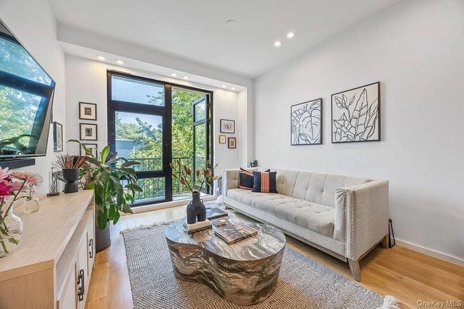 Photo - 1110 Madison St Unit 3B