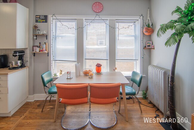 Photo - 4543 N Albany-3 Unit 3