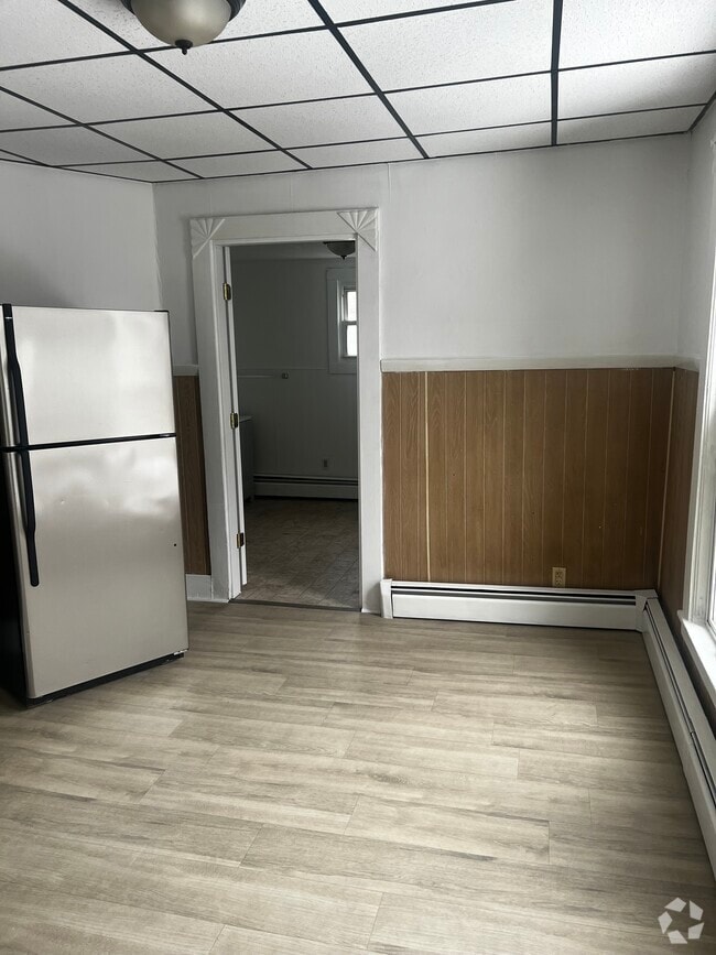 Building Photo - 19 Silver St Unit 19 Silver St Rental
