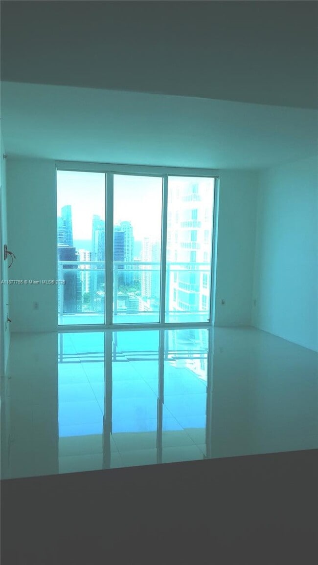 Photo - 950 Brickell Bay Dr Unit 4005