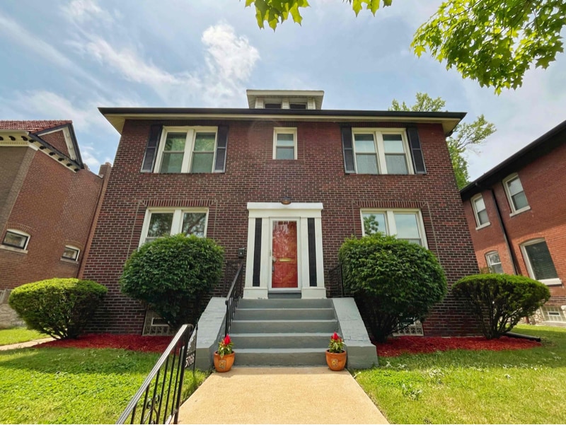 Photo - 5766 Waterman Blvd