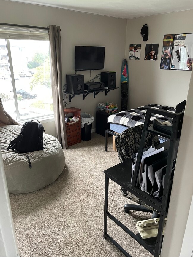 Photo - 821 Cascade Ct Unidad 821