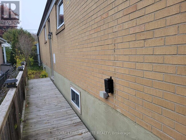 Photo - 256 Sylvan Ave