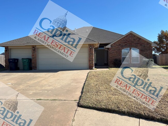 Beautiful 4 bedroom - Beautiful 4 bedroom House