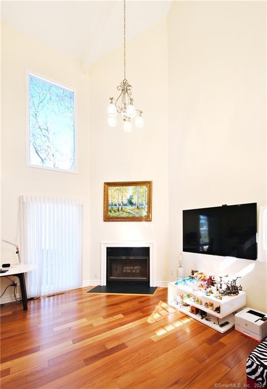 Photo - 320 Strawberry Hill Ave Unit 17