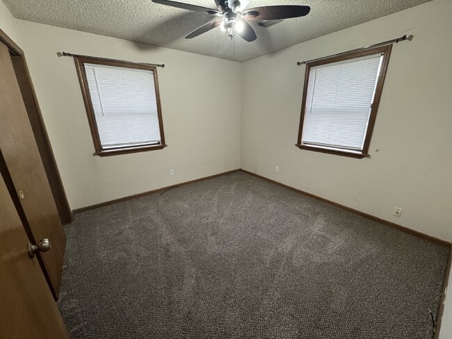 Photo - Enjoy the charm of this 2 bedroom, 1 bathroom house.