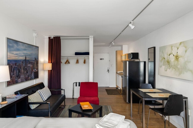 Photo - 47 5th St NE Unit ID1226654P