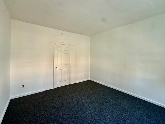 Photo - 157 Avenue C Unit 3