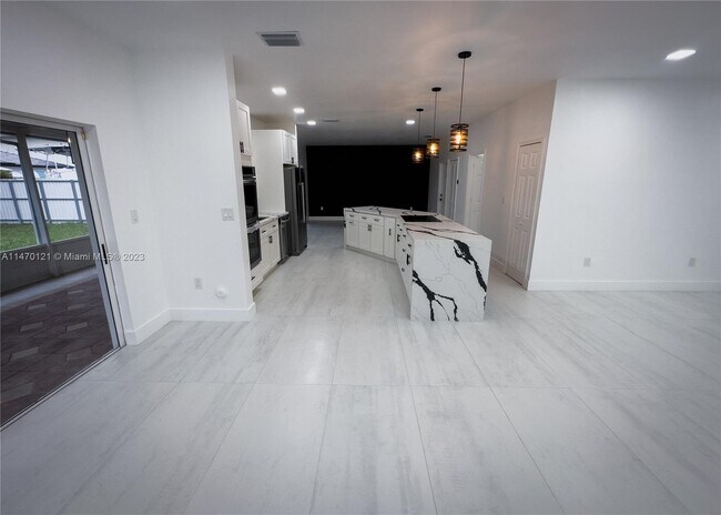 Photo - 14789 SW 142nd St