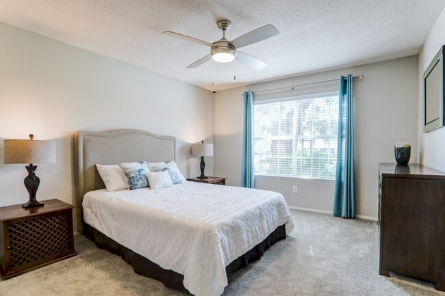 Kings Mill Apartment Homes