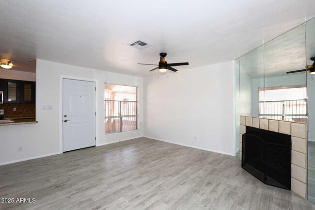 Photo - 93 N Cooper Rd