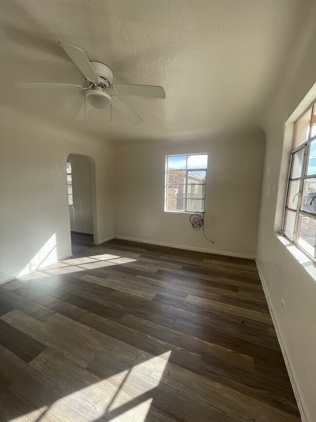 Photo - 8167 Josephine Cir