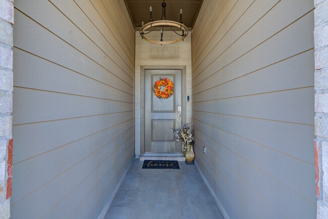 Photo - 2323 149th St