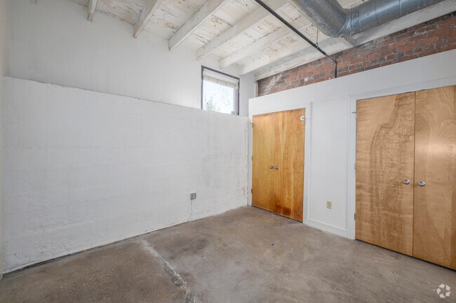 2 habitaciones, 2 baños - 900 pies cuadrados - Habitación principal - Eagle Mill Lofts