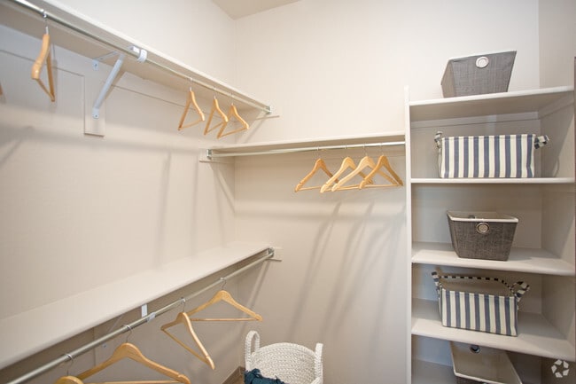2HAB, 2BA - The Sanctuary - 1,134 ft²