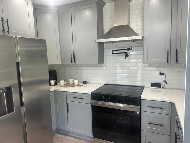 Photo - 1841 Bayberry Dr SW