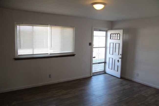 Photo - 1416 Plaza Pl