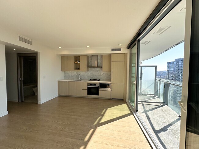 Photo - 2504-89 Nelson Avenue Unit 2504