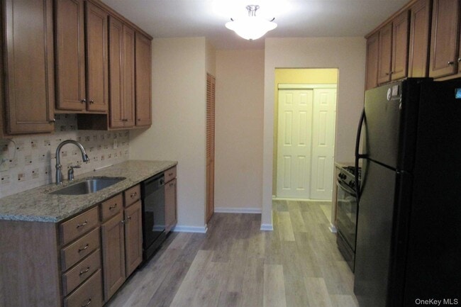 Photo - 34 Alpine Dr Unit A