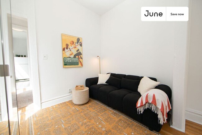 824 9th Ave Unit 5RS