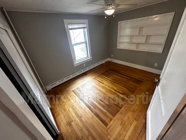 Photo - 108 Church St Unit 1