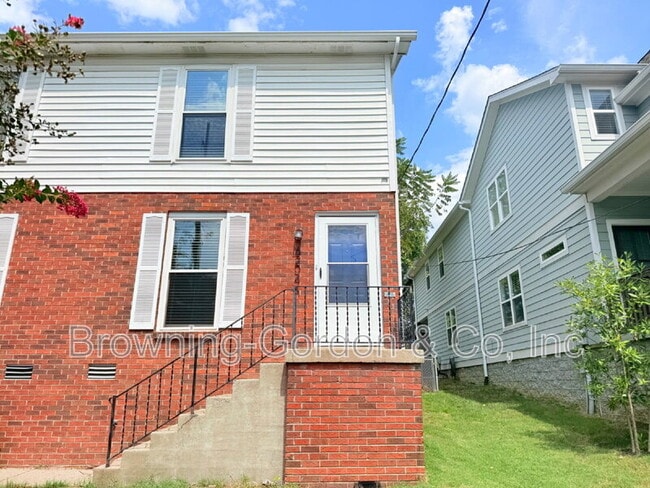 Building Photo - 6204A Louisiana Ave