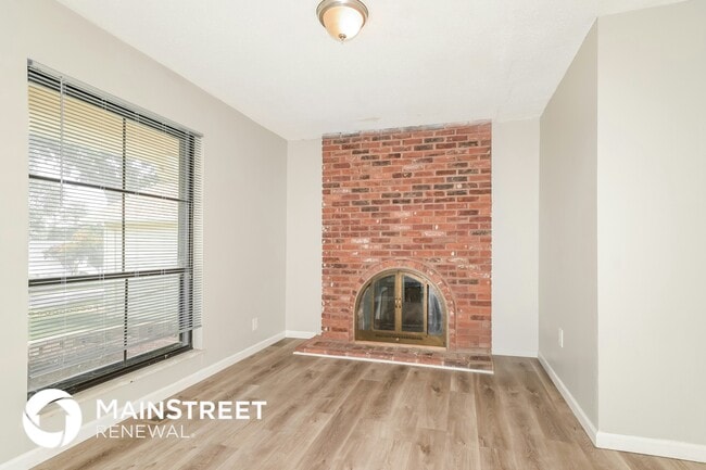 Photo - 5320 Springtrail Dr