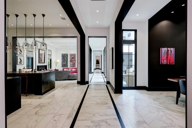 Photo - 2521 Westgate Dr