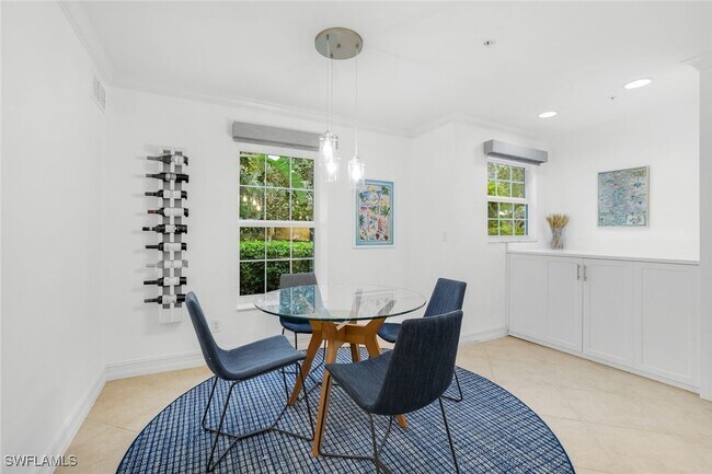 Photo - 376 3rd St S Unidad 102