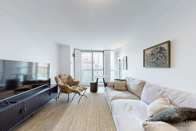 Photo - 109 Front St E Unit 501