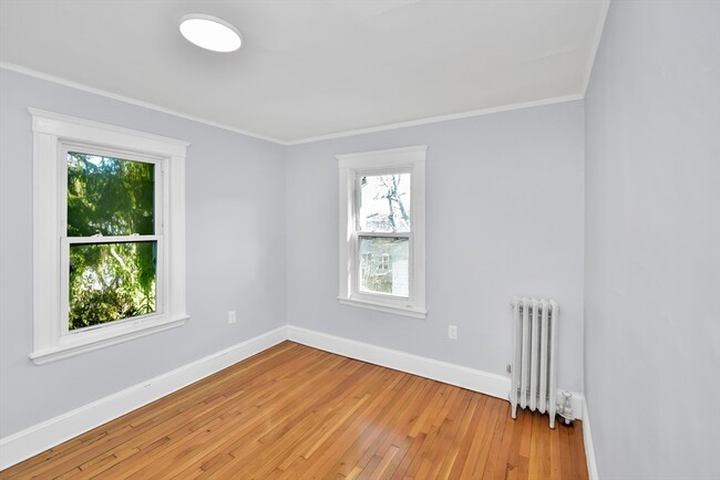 Building Photo - 41 Suncrest Rd Unit 1 Rental